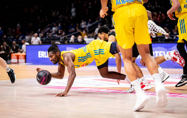 的比赛以1 的比赛以1